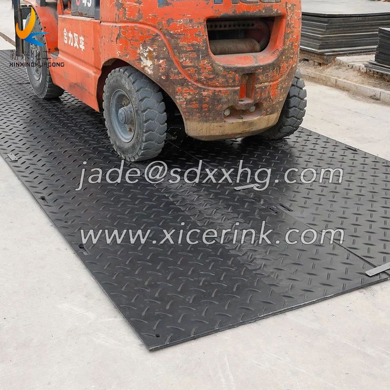 HDPE plastic ground protection mats and pathways