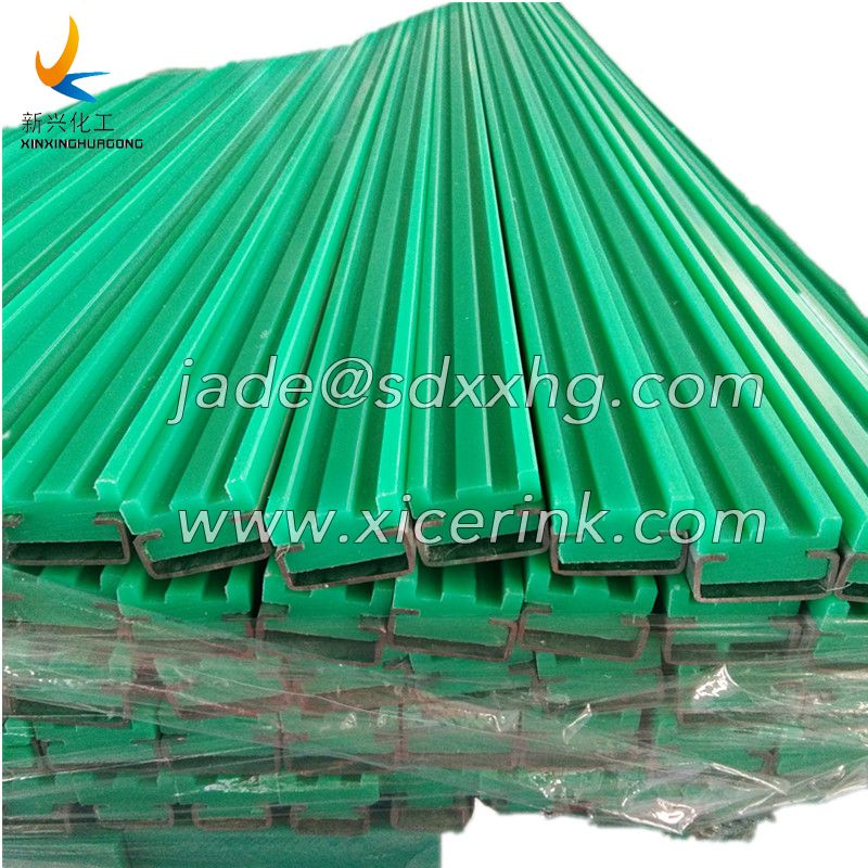 GREEN Plastic Chain Guide