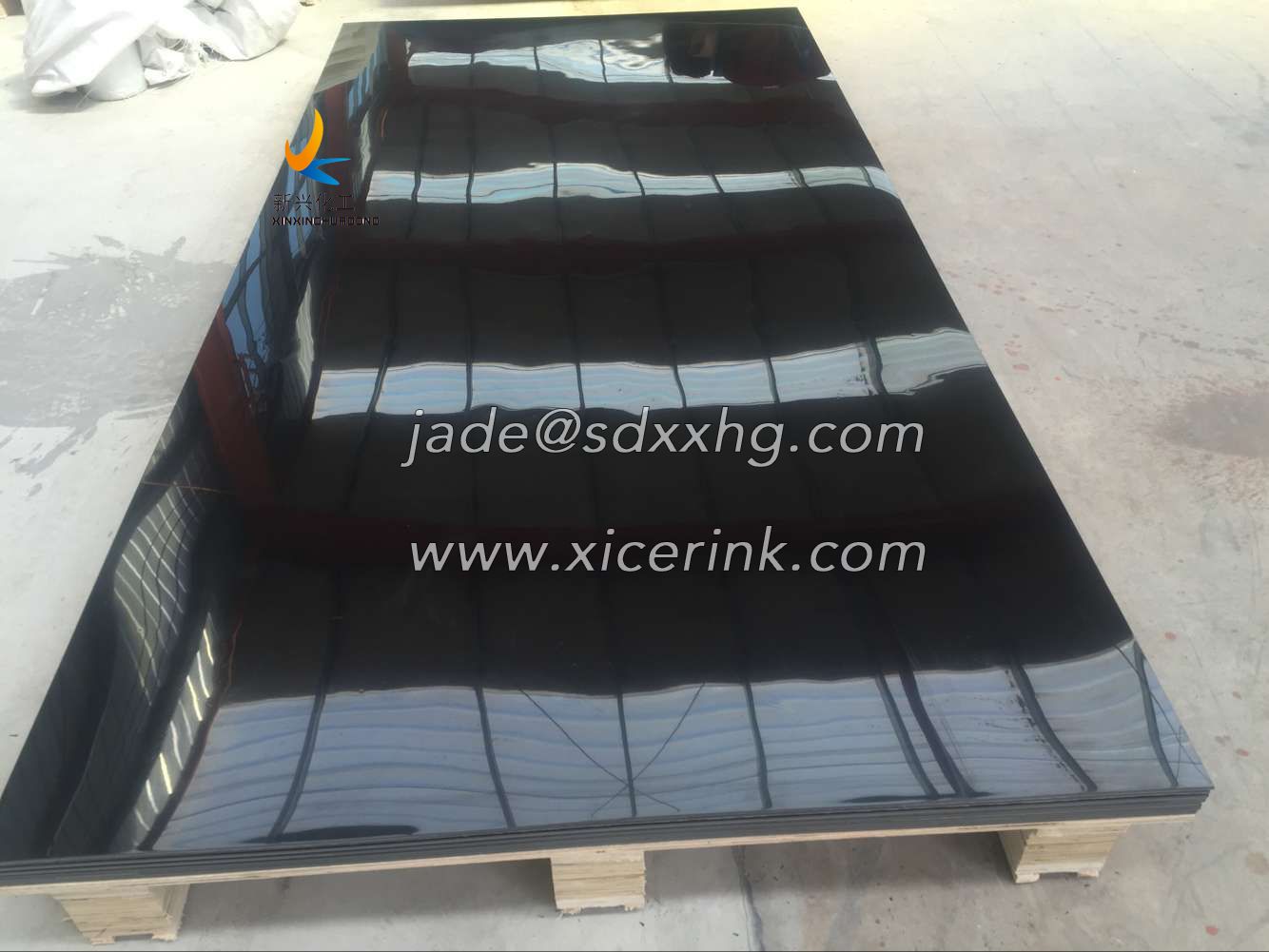 Flame retardant polyethylene board black HDPE sheet