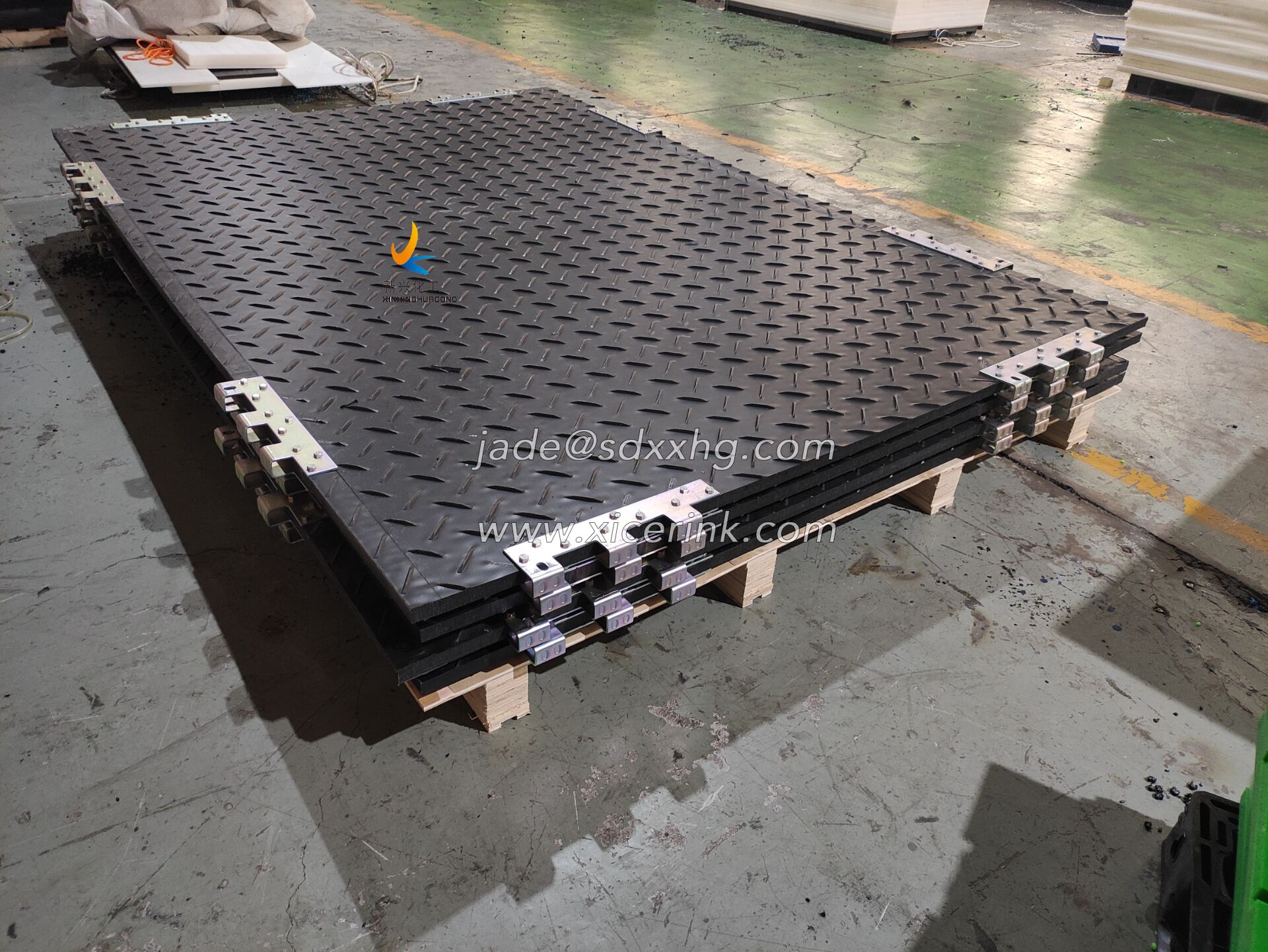 HDPE Ground Mat 2.5m x 3m Plastic HDPE Ground Mat