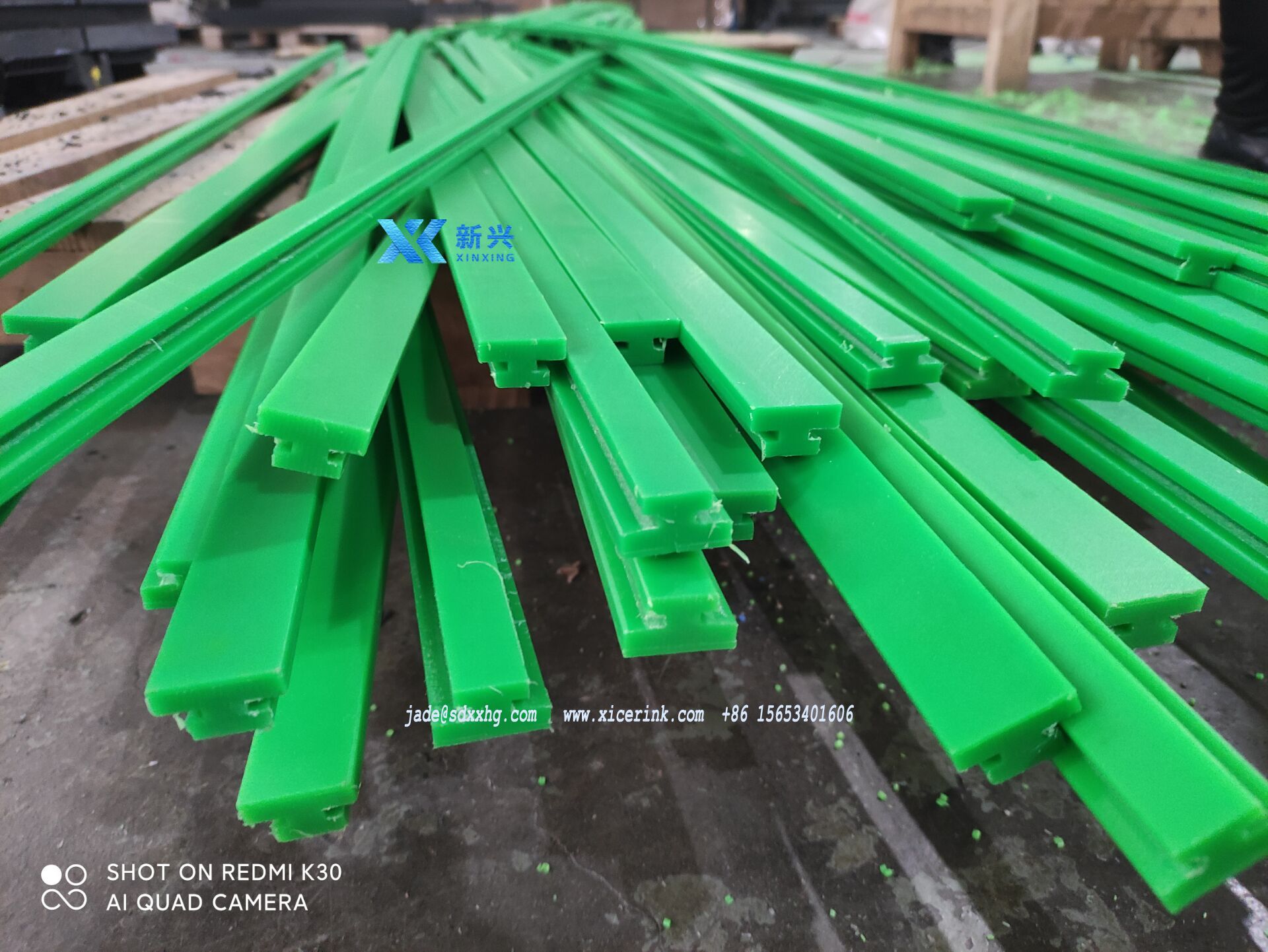 Uhmwpe/HDPE conveyor wear strips Profiles/Polyethylene wear strip/plastic wear strip