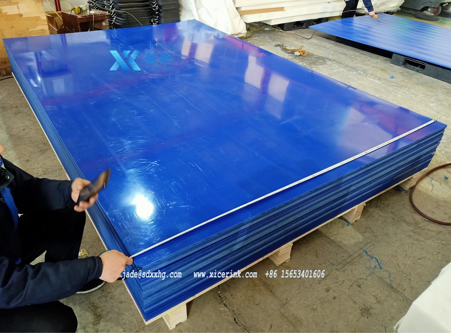 UV Resistant  UHMWPE Sheet 1220 by 3040 mm
